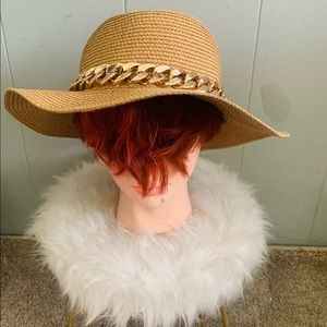 Target Chain Hat Ladies . Beautiful summer Hat.